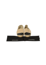 INTERLOCKING CC LOGO LEATHER ESPADRILLES 38