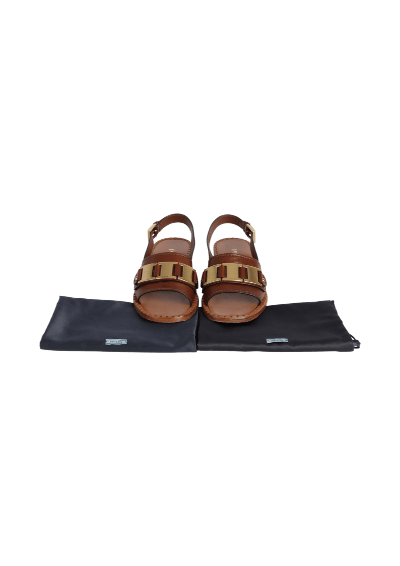 LEATHER SANDALS 37