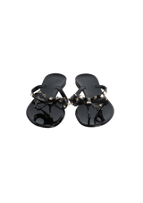 RUBBER ROCKSTUD THONG SANDALS 38