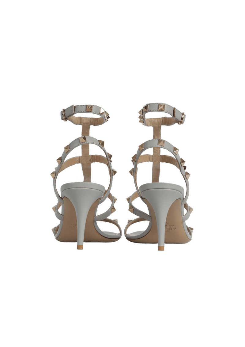 ROCKSTUD T-STRAP SANDALS 37