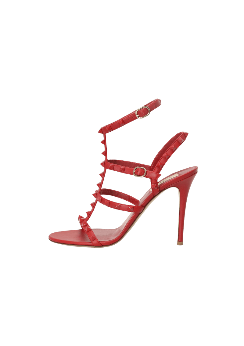 ROCKSTUD T-STRAP SANDALS 38