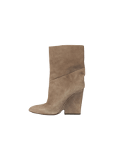 SUEDE BOOTS 39