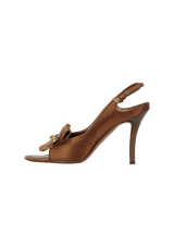 LEATHER SLINGBACK PUMPS 35