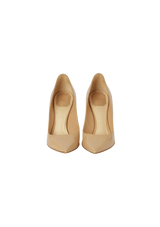 PATENT POINTED TOE PUMPS 38