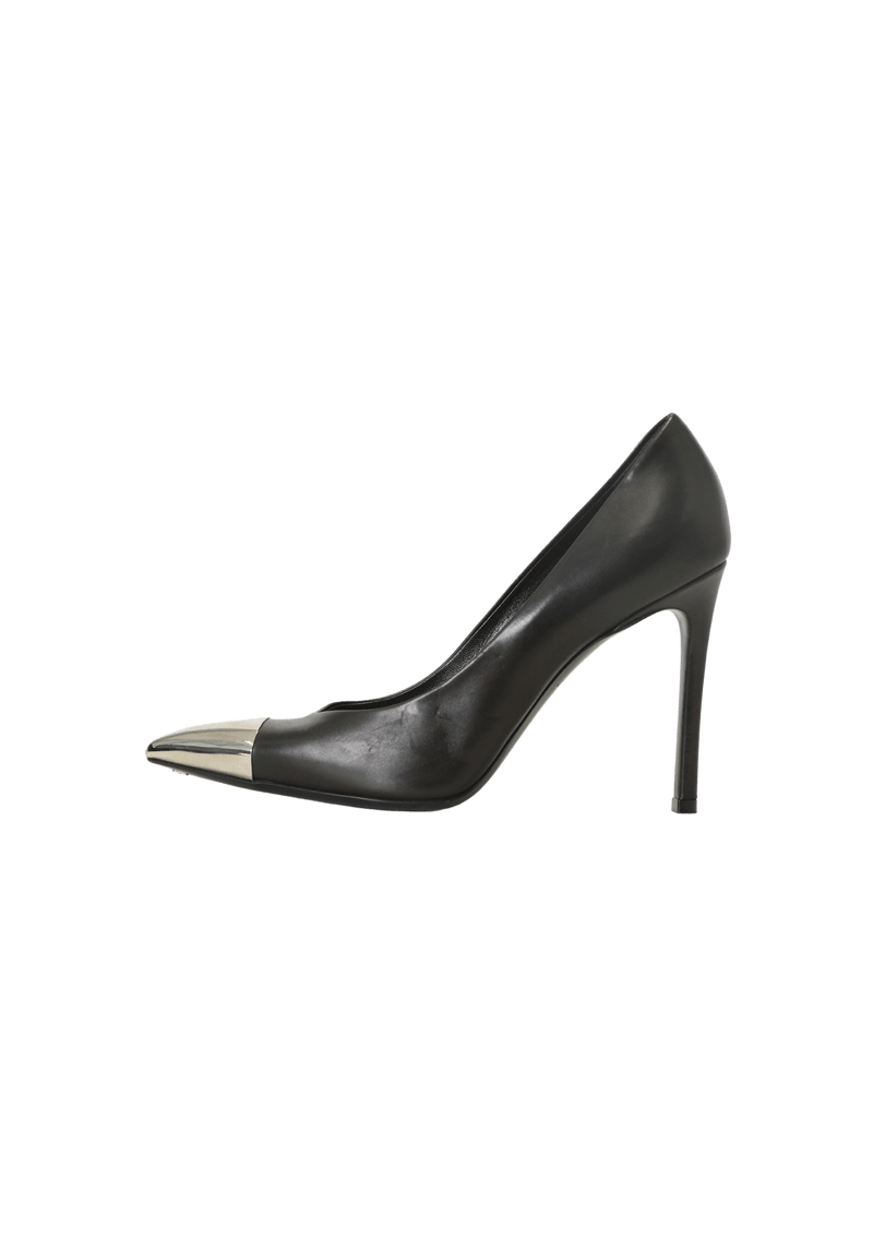 LEATHER PUMPS 36.5