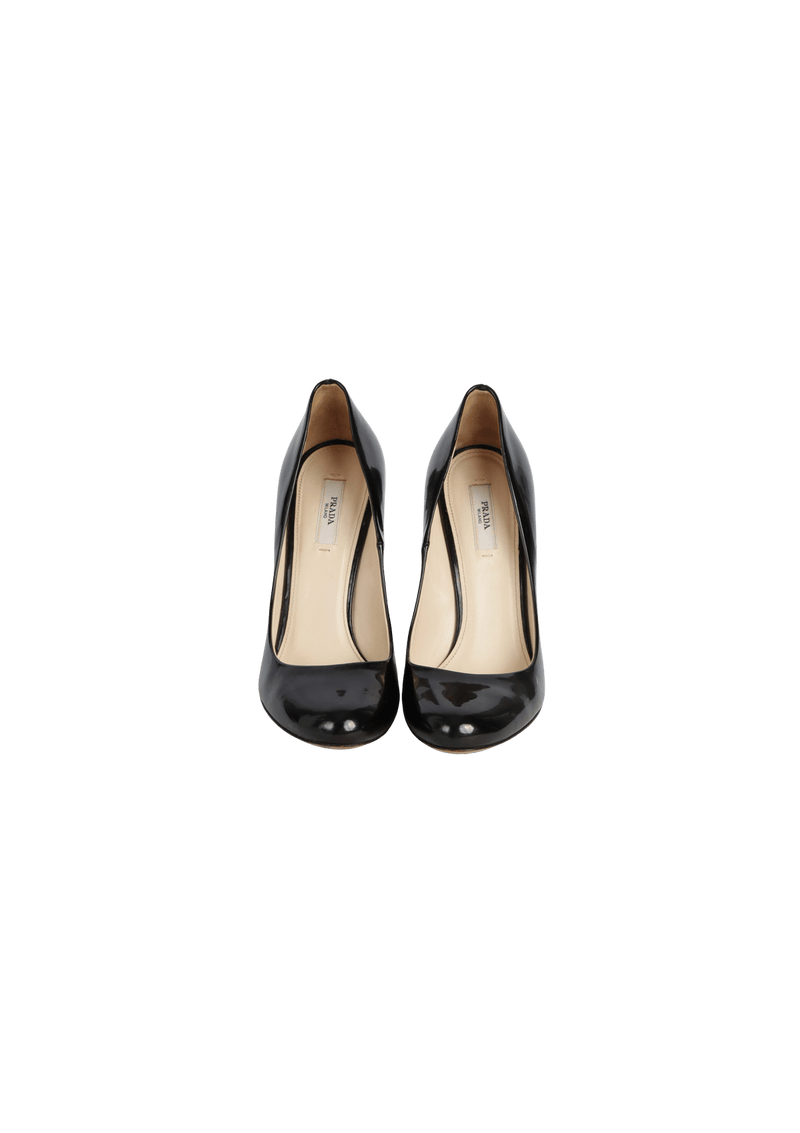 PATENT LEATHER PUMPS 36.5