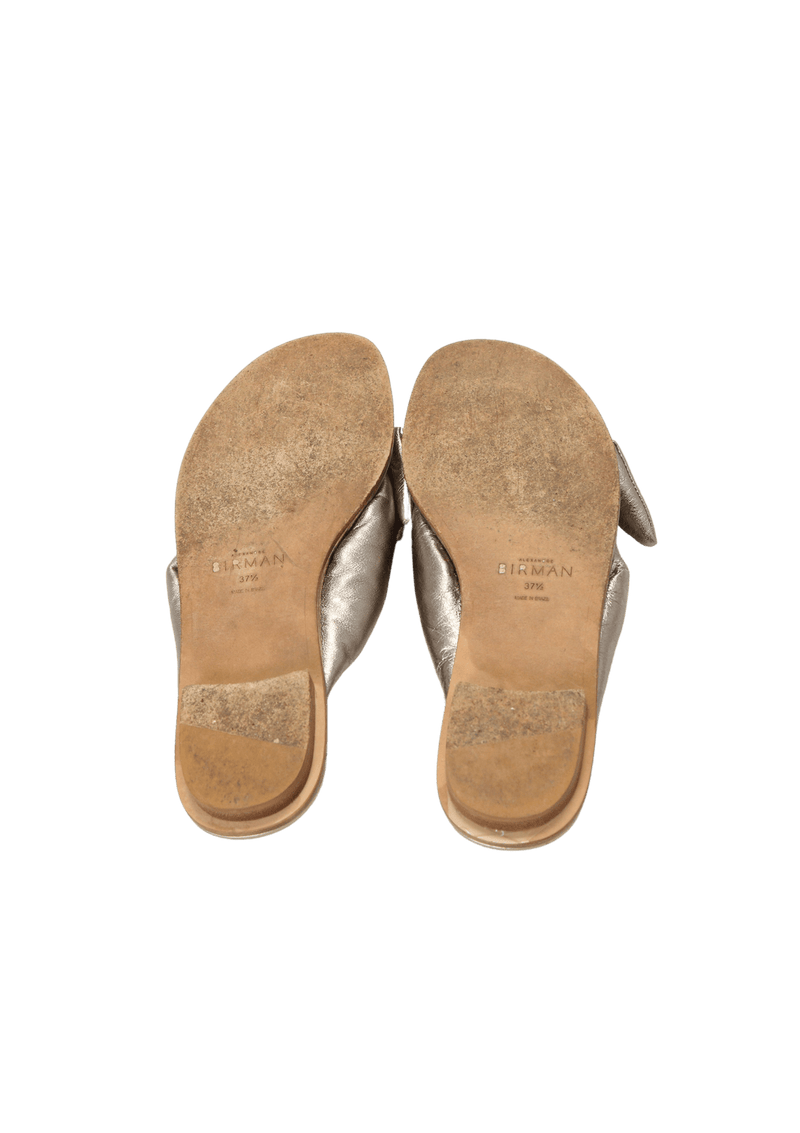 SOFT CLARITA FLAT 35.5