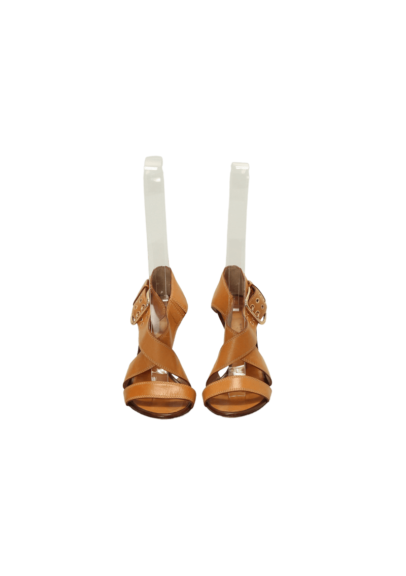 LEATHER SANDALS 38