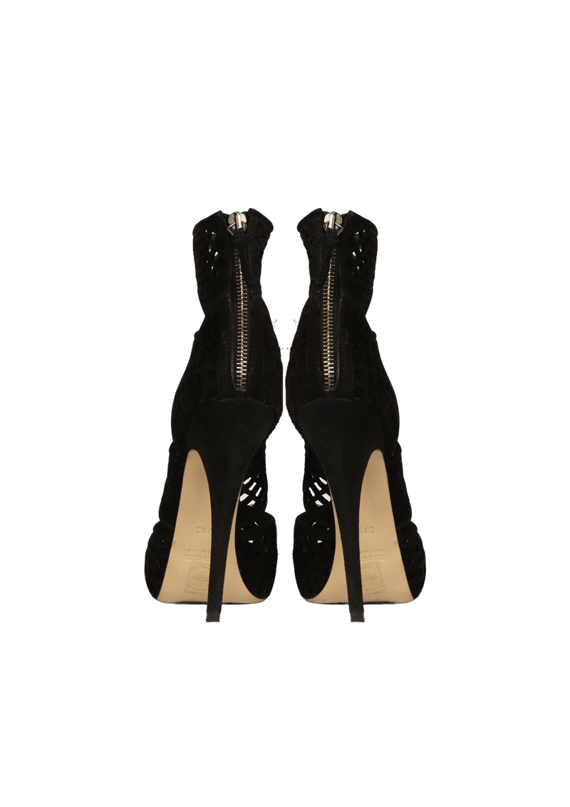 PERFORATED PUMPS 36