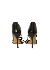 T-STRAP SANDALS 38