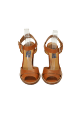 LEATHER T-STRAP SANDALS 36