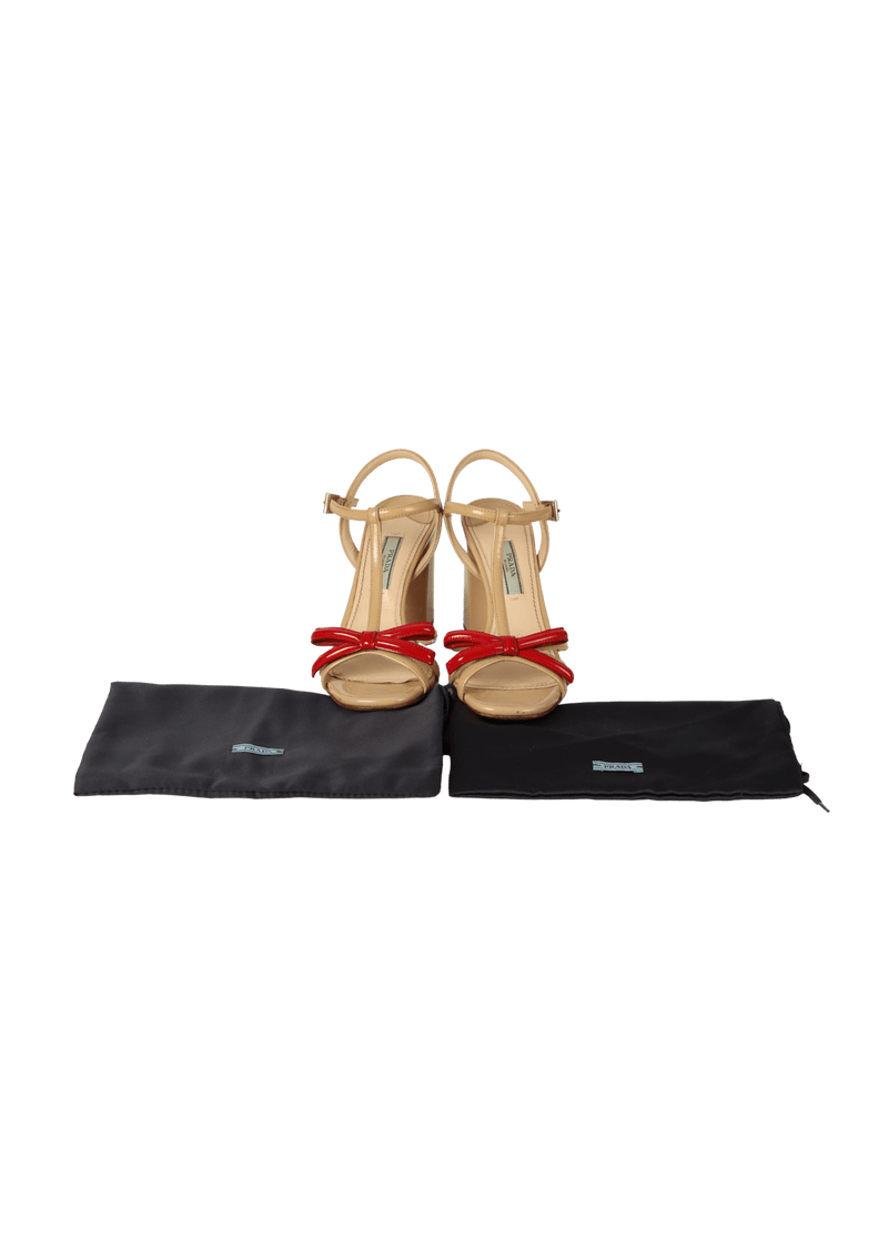 LEATHER BOW SANDALS 33
