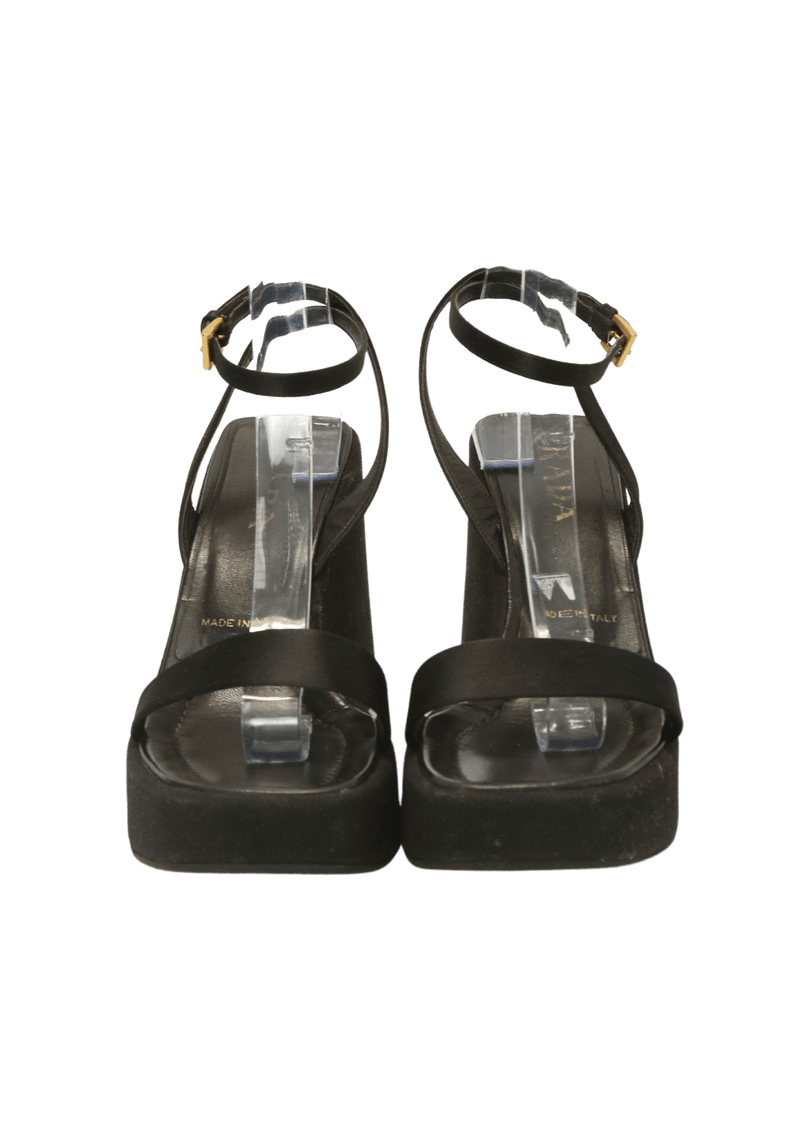 LEATHER PLATFORM SANDALS 36