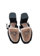 VELVET ACCENTS SANDALS 37