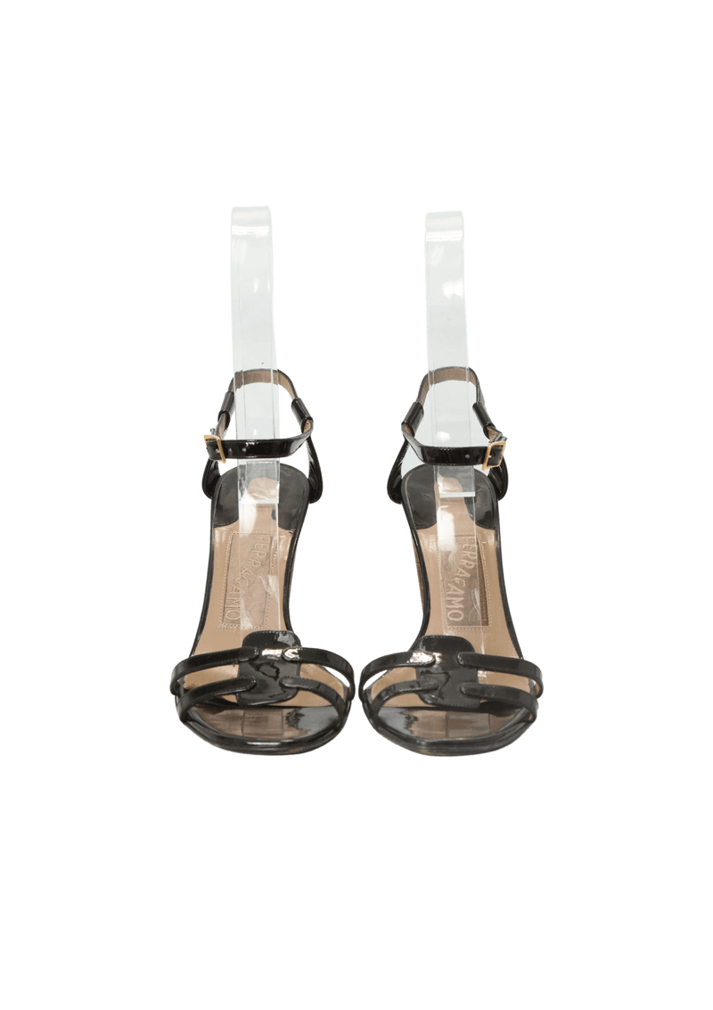 PATENT LEATHER SANDALS 38