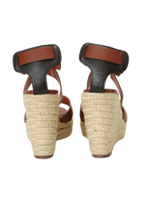 LEATHER ESPADRILLES 38