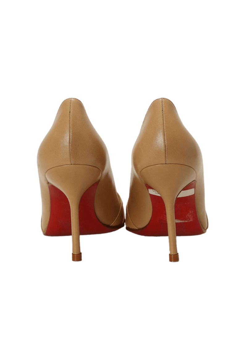 LEATHER PUMPS 37