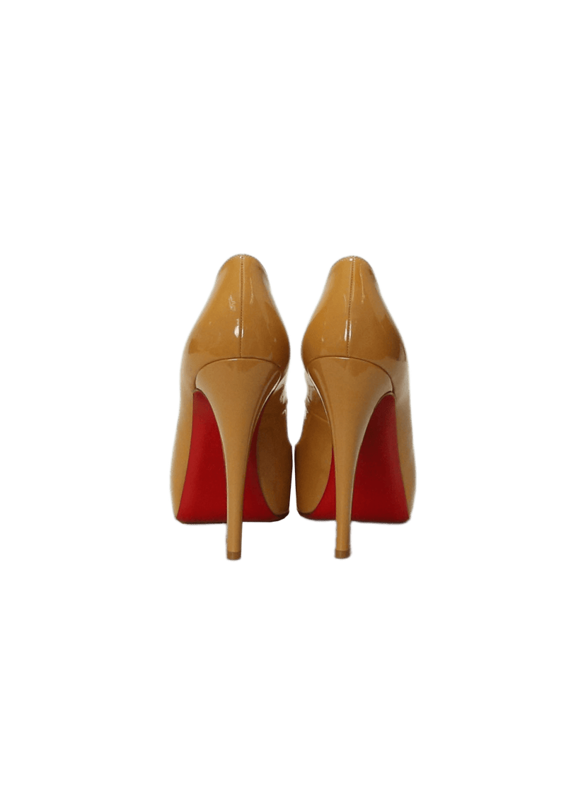 PATENT LEATHER PEEP TOE 37.5