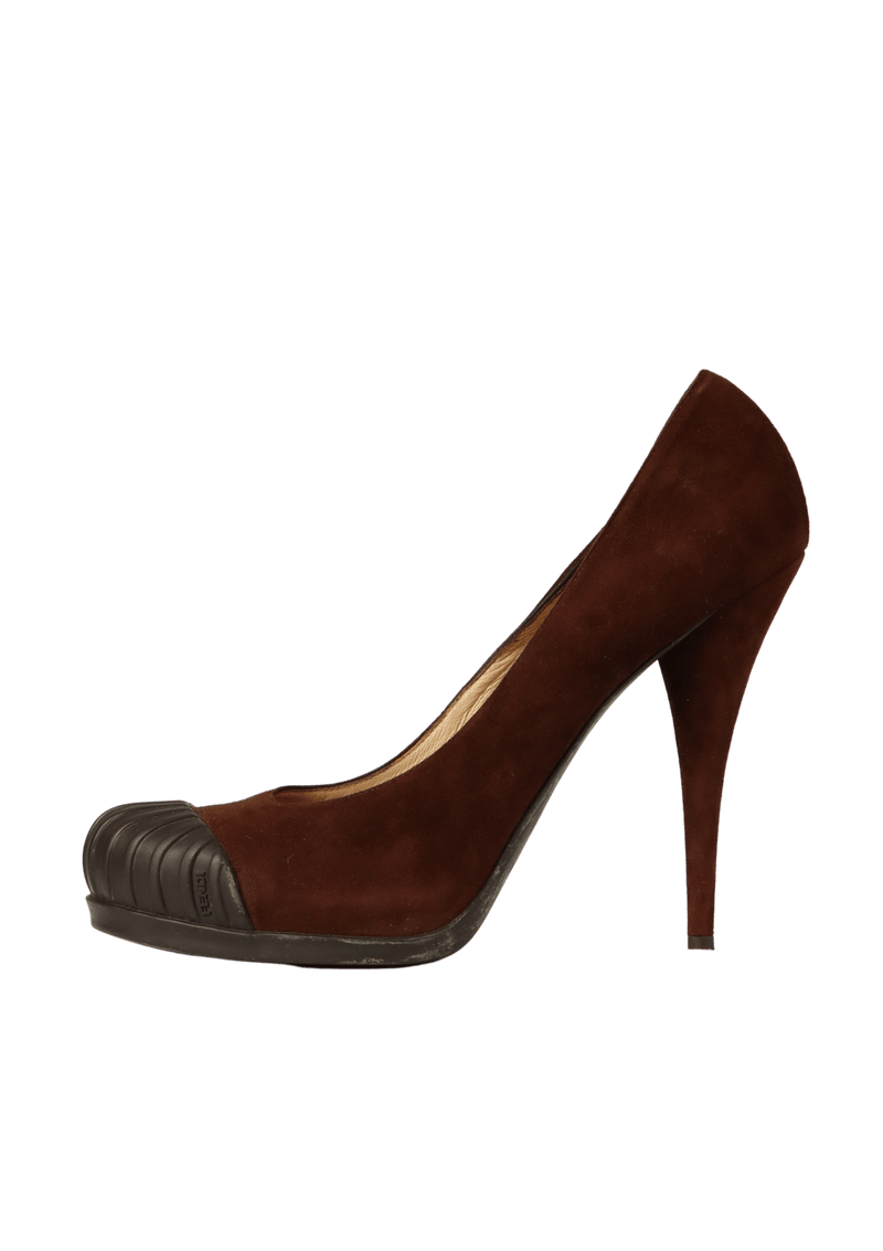 SUEDE PUMPS 38