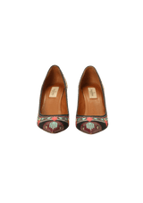 ETHNIC PUMPS 38