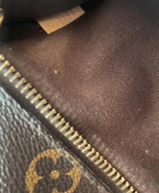 MONOGRAM POCHETTE METIS