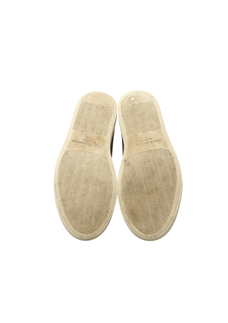 SUEDE TASSEL SLIP ON 38