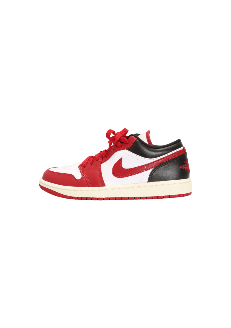 Jordan 1 hotsell tricolor