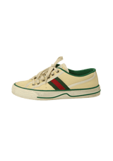TENNIS 1977 36