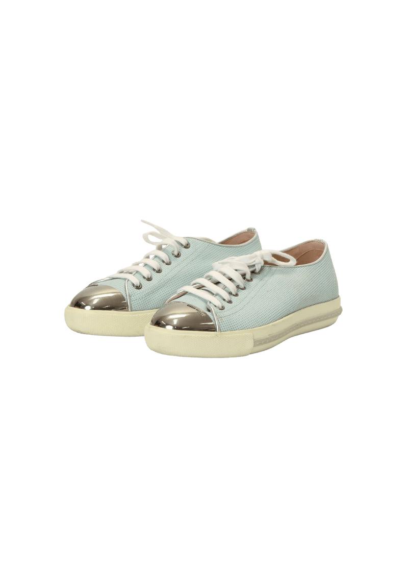 CAP-TOE SNEAKERS 34