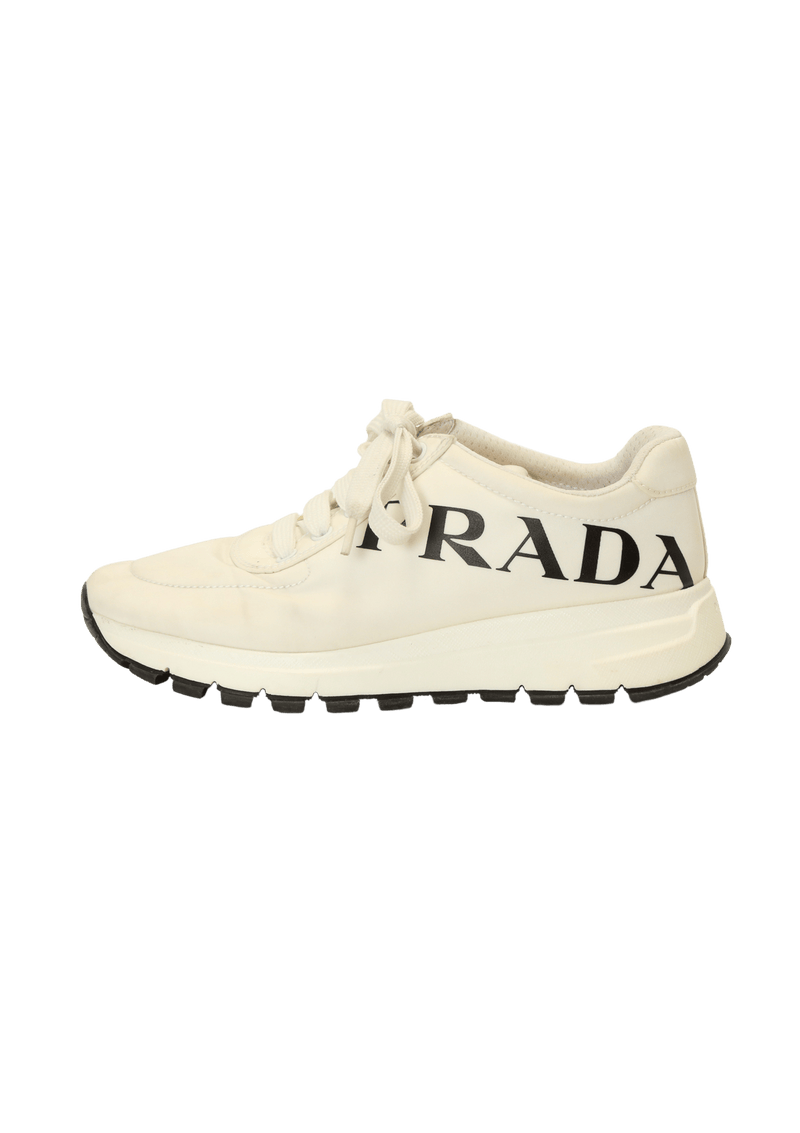 Tênis Prada Lip Print Nylon Sneakers 34 Branco Original – Gringa
