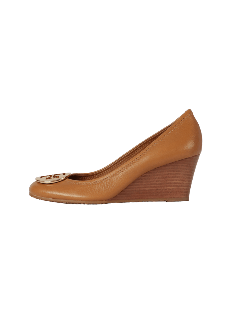 SOPHIE WEDGE PUMPS 35