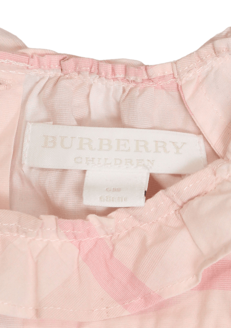 Burberry etiqueta clearance rosa