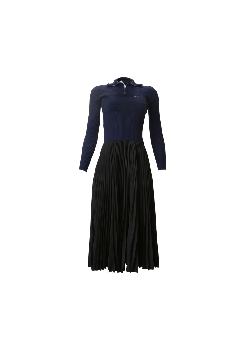 KNIT PLEATED DRESS 36